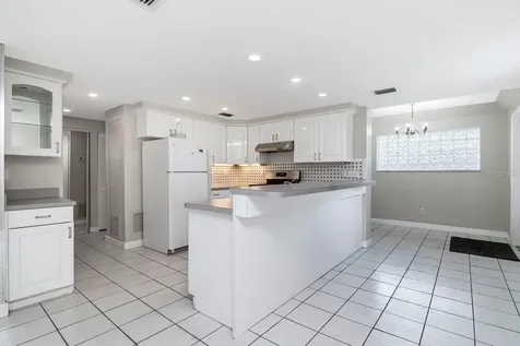 10532 67th Avenue Seminole FL 33772