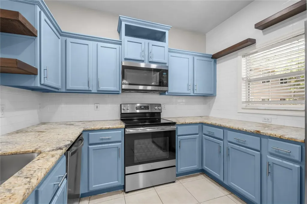 1710 NW 7th Street Gainesville FL 32609