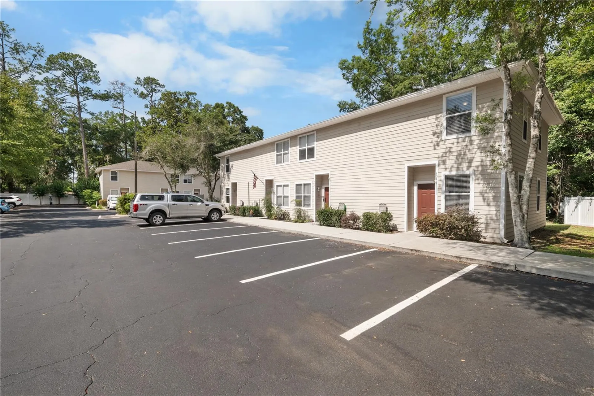 1710 NW 7th Street Gainesville FL 32609