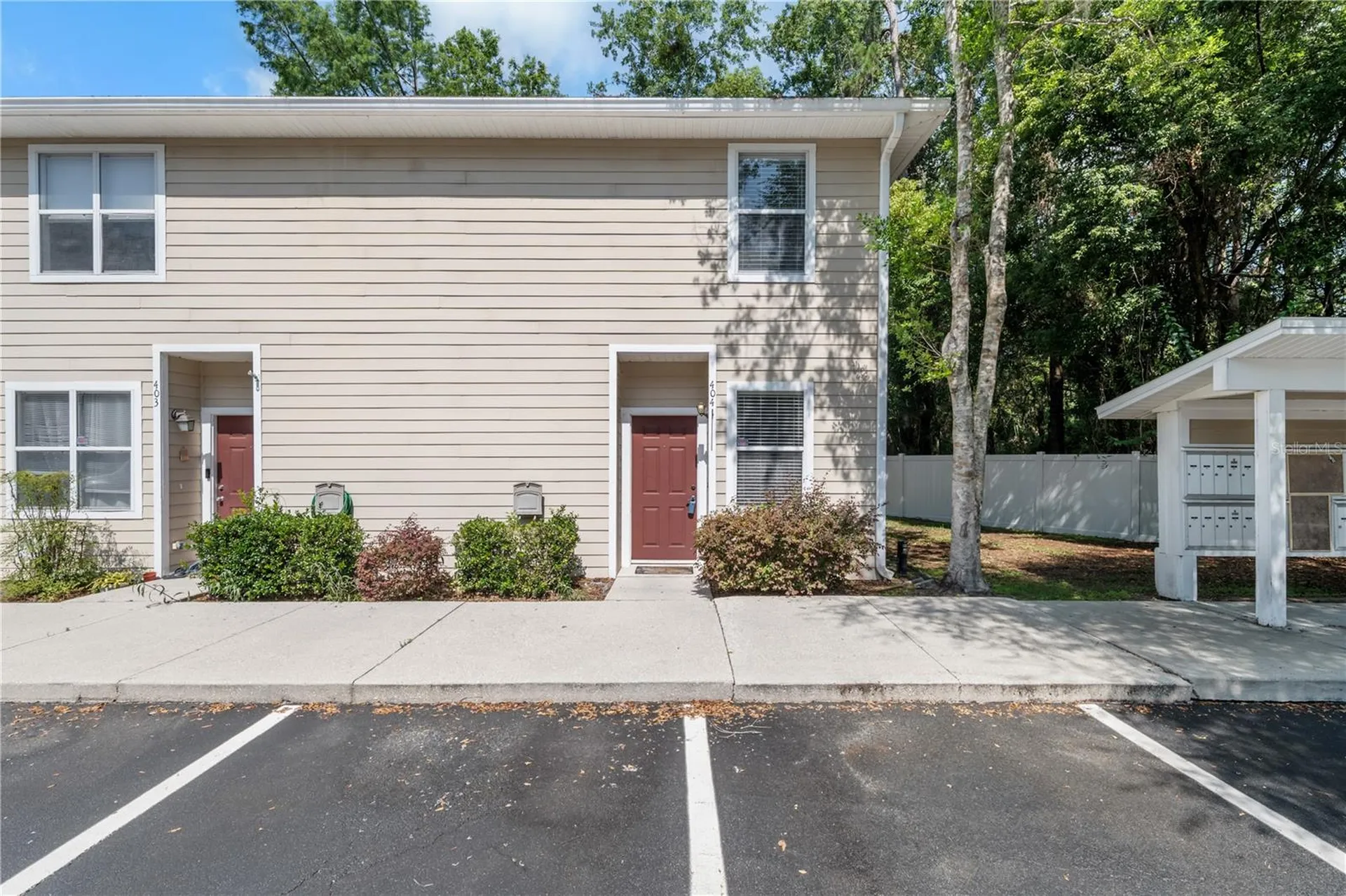 1710 NW 7th Street Gainesville FL 32609