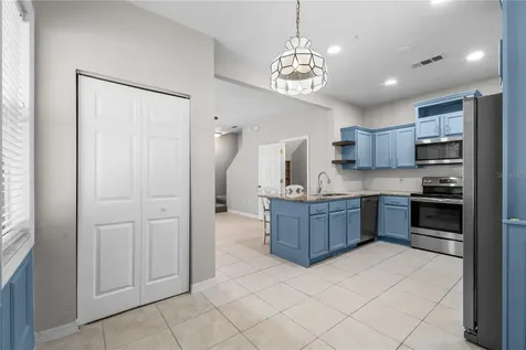 1710 NW 7th Street Gainesville FL 32609
