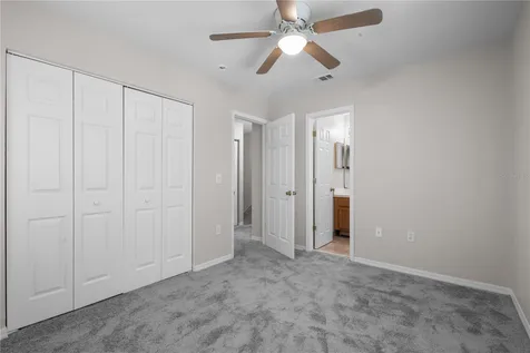 1710 NW 7th Street Gainesville FL 32609
