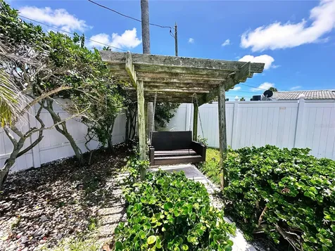 155 112th Avenue Treasure Island FL 33706