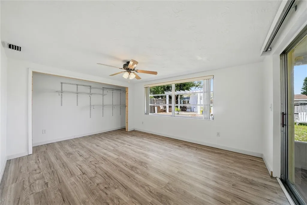 2704 Lawn Place Holiday FL 34691