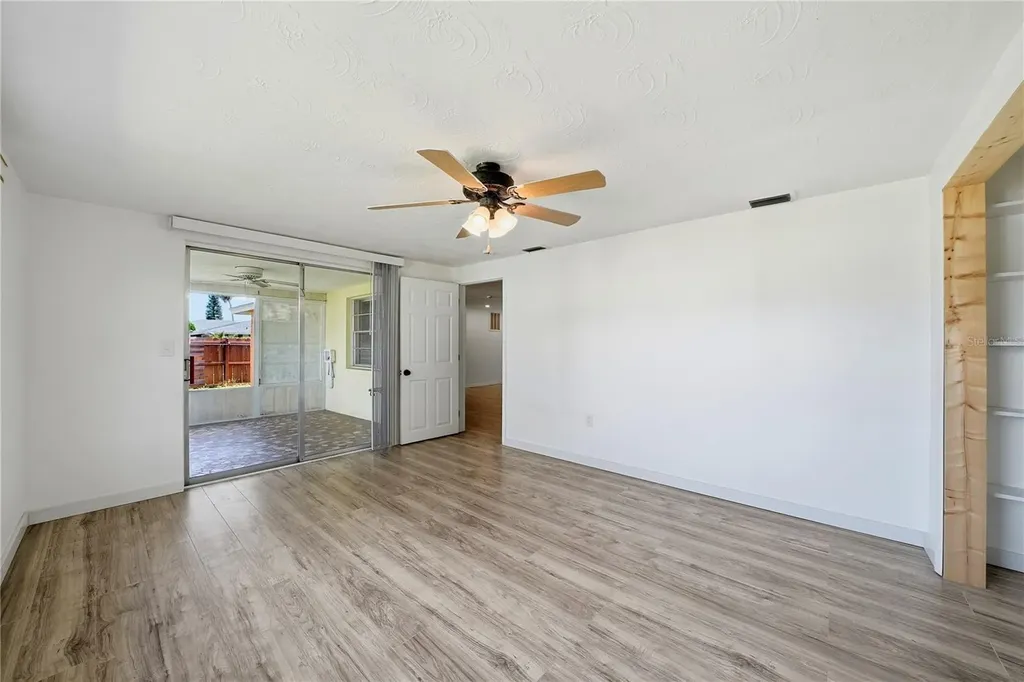 2704 Lawn Place Holiday FL 34691