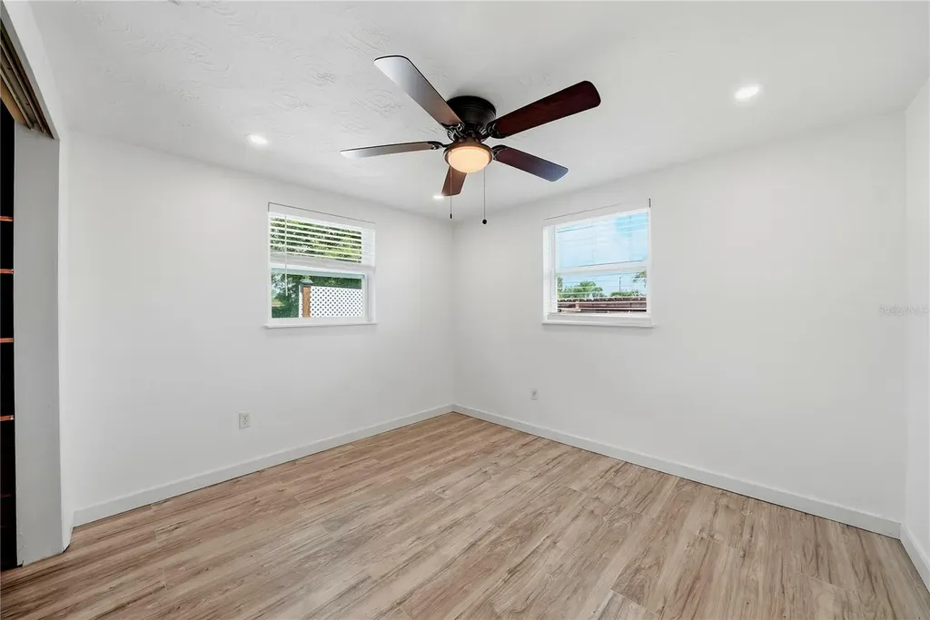 2704 Lawn Place Holiday FL 34691