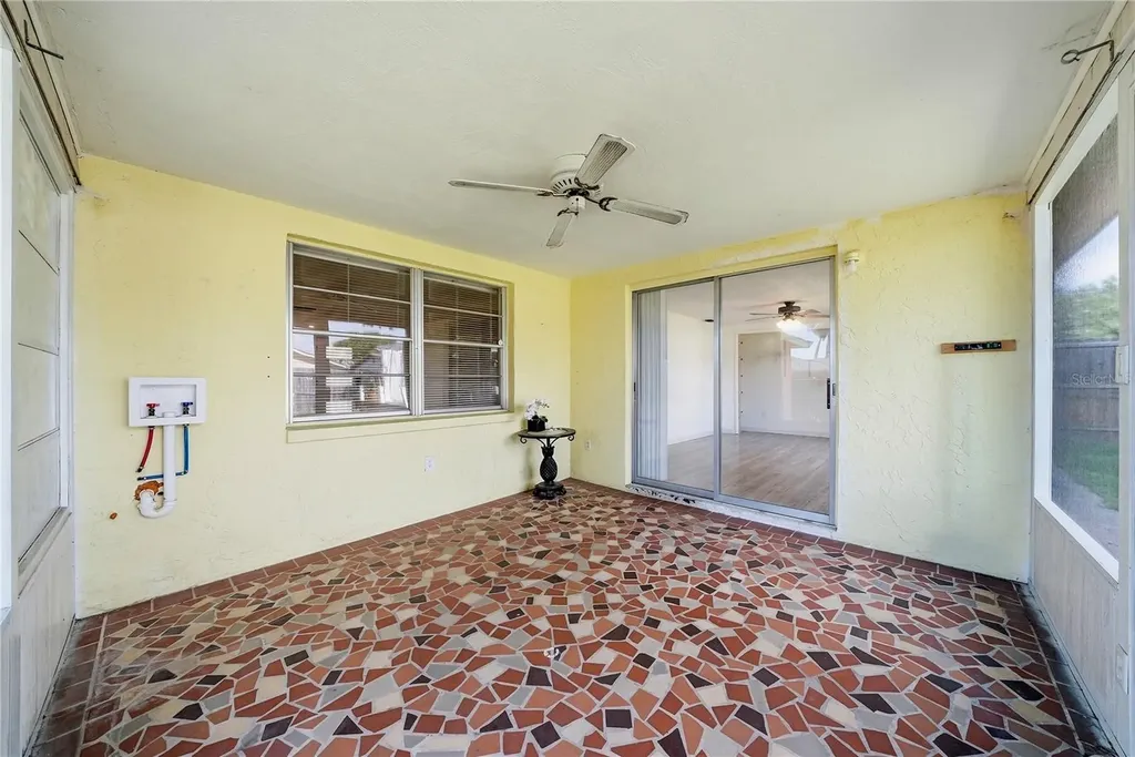 2704 Lawn Place Holiday FL 34691
