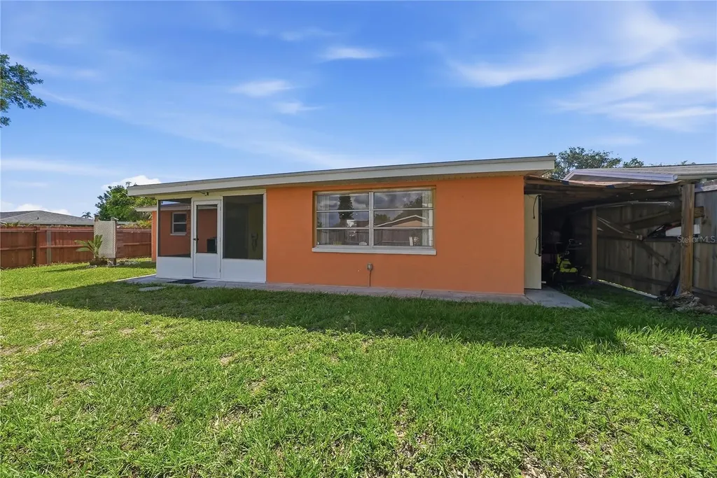 2704 Lawn Place Holiday FL 34691