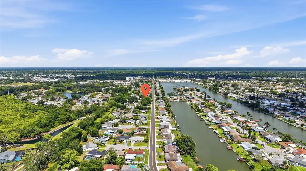 2704 Lawn Place Holiday FL 34691