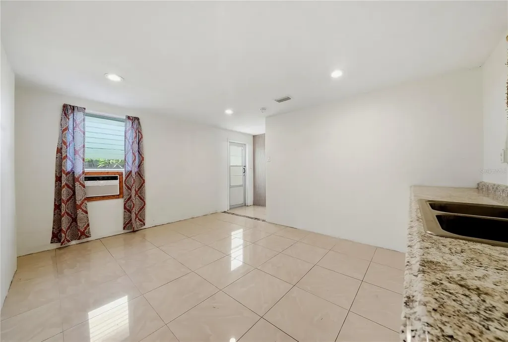 2704 Lawn Place Holiday FL 34691
