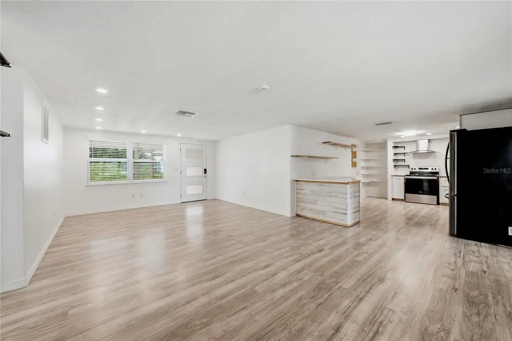 2704 Lawn Place Holiday FL 34691