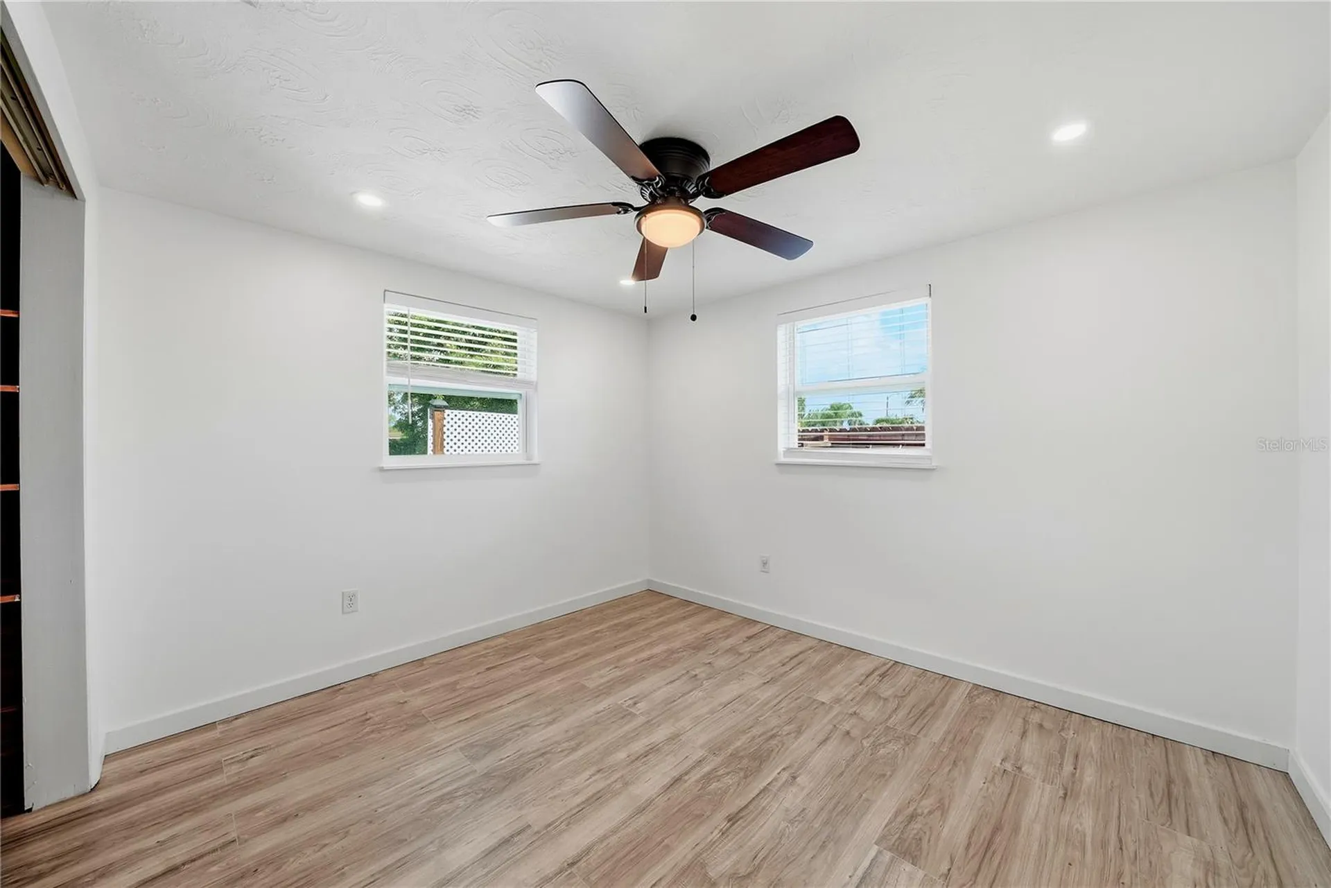 2704 Lawn Place Holiday FL 34691