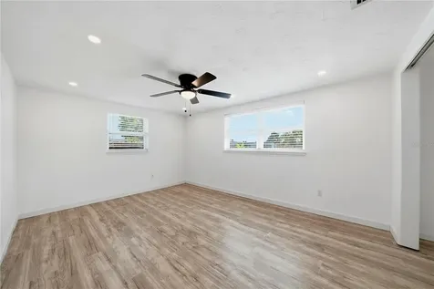 2704 Lawn Place Holiday FL 34691