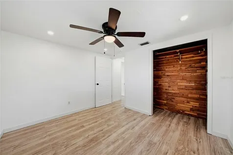 2704 Lawn Place Holiday FL 34691