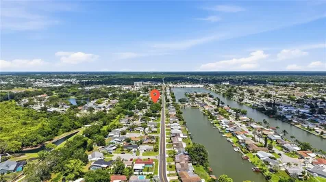 2704 Lawn Place Holiday FL 34691