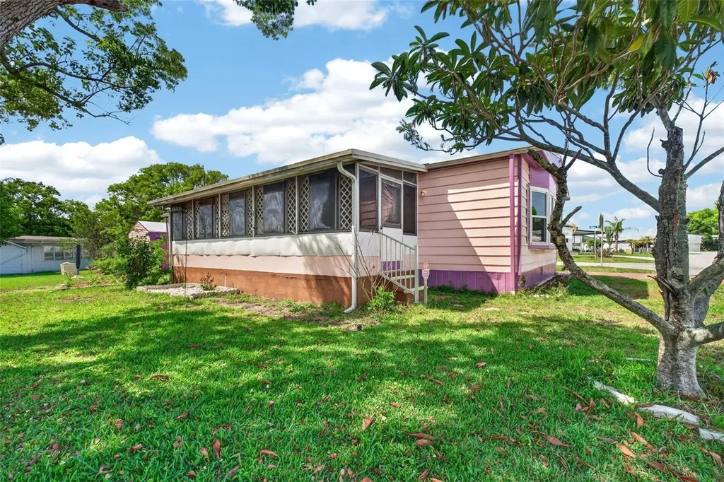 2129 Lois Boulevard Lake Alfred FL 33850