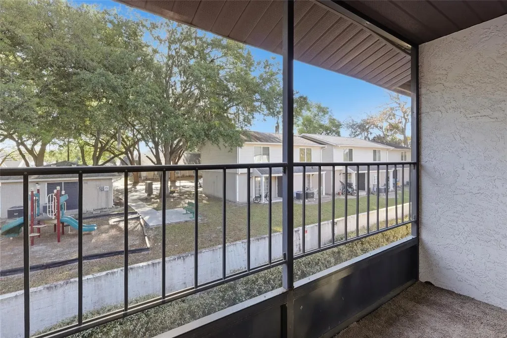 39132 County Road 54 Zephyrhills FL 33542