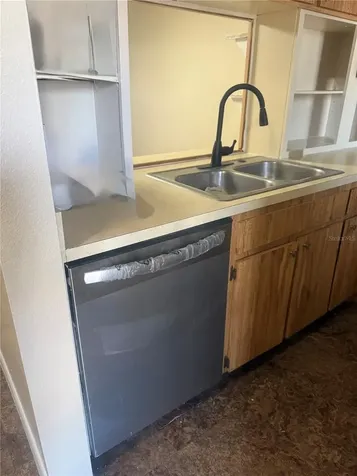 39132 County Road 54 Zephyrhills FL 33542