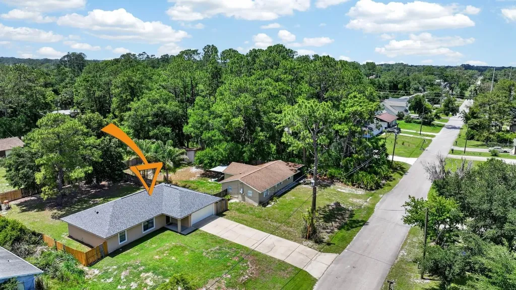 1520 3rd Avenue Deland FL 32724