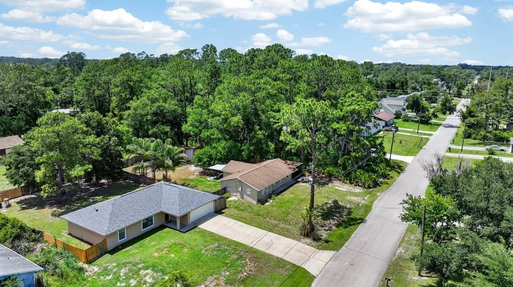 1520 3rd Avenue Deland FL 32724