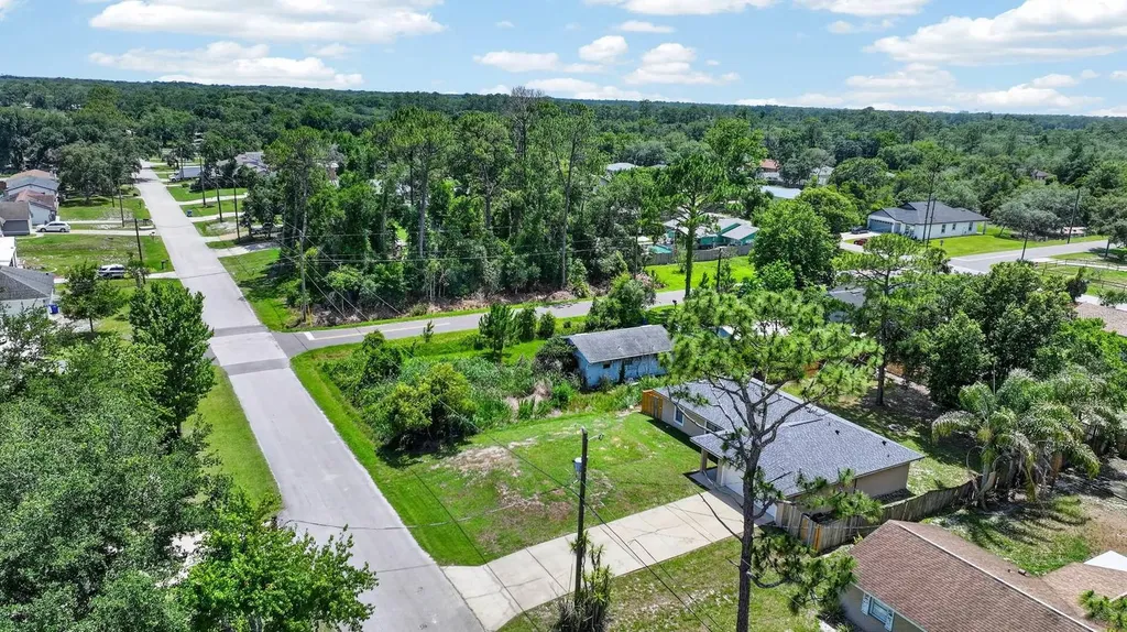 1520 3rd Avenue Deland FL 32724