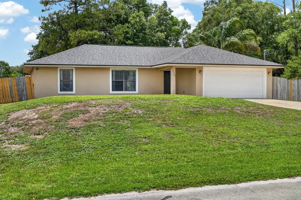 1520 3rd Avenue Deland FL 32724