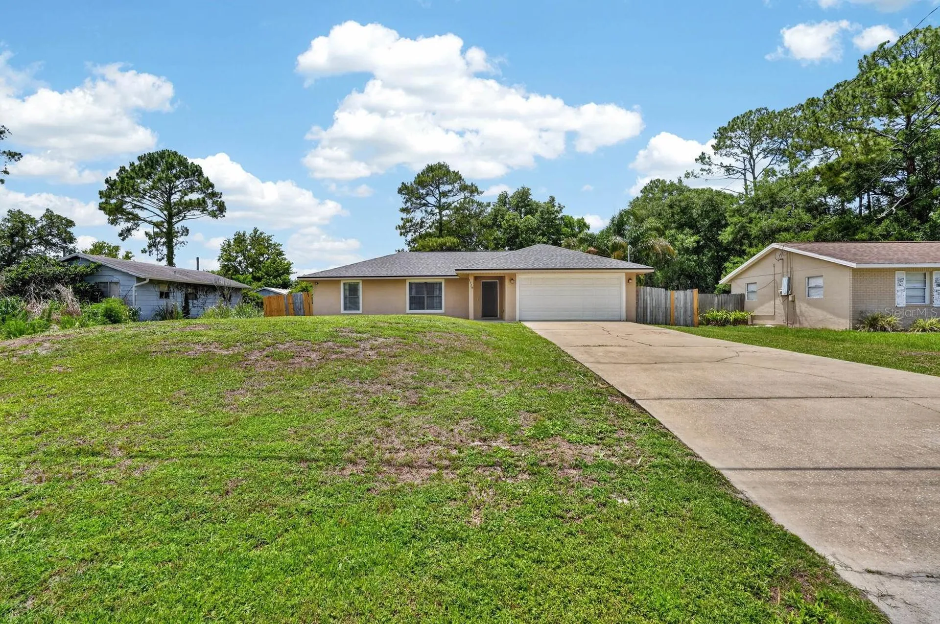 1520 3rd Avenue Deland FL 32724