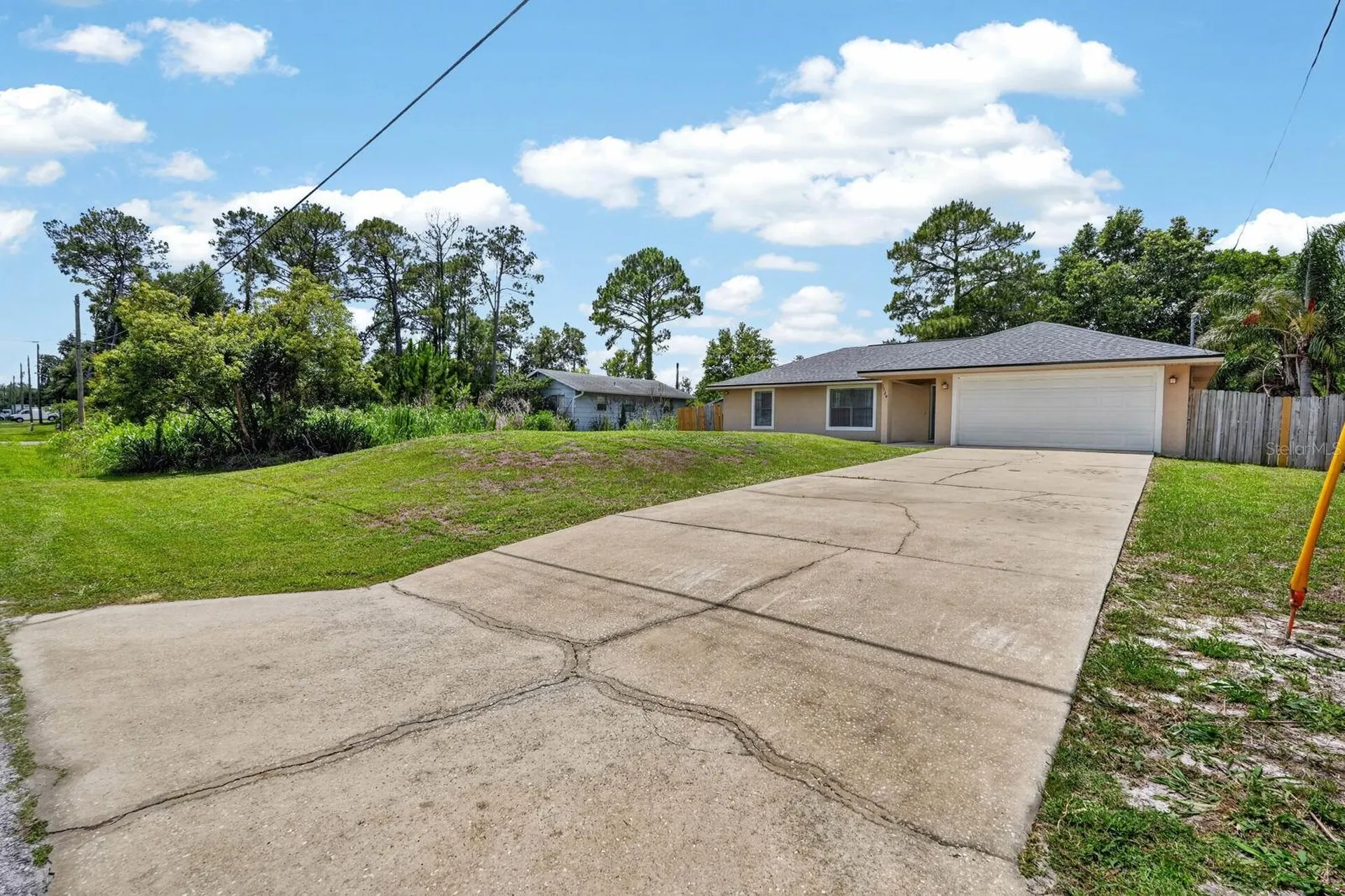 1520 3rd Avenue Deland FL 32724