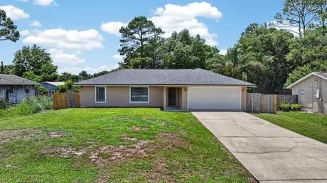 1520 3rd Avenue Deland FL 32724