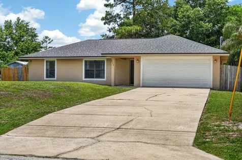 1520 3rd Avenue Deland FL 32724