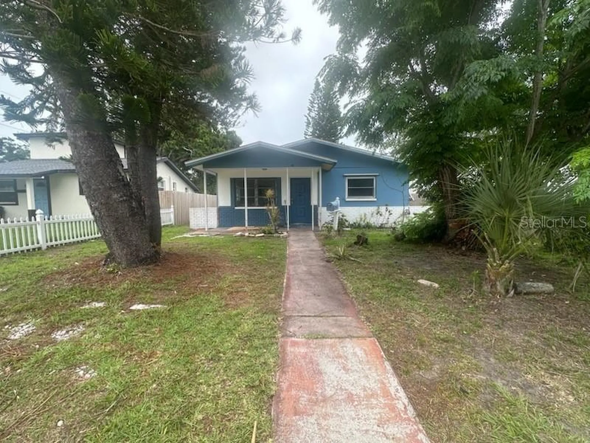 5234 9th Avenue N St Petersburg FL 33710