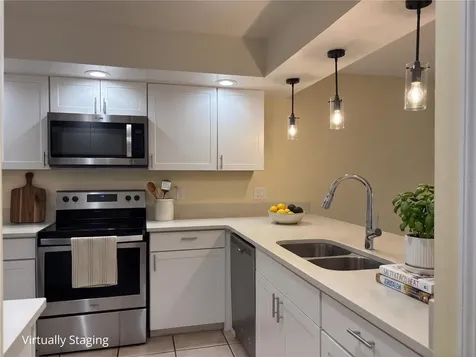 8048 Sandpoint Boulevard Orlando FL 32819