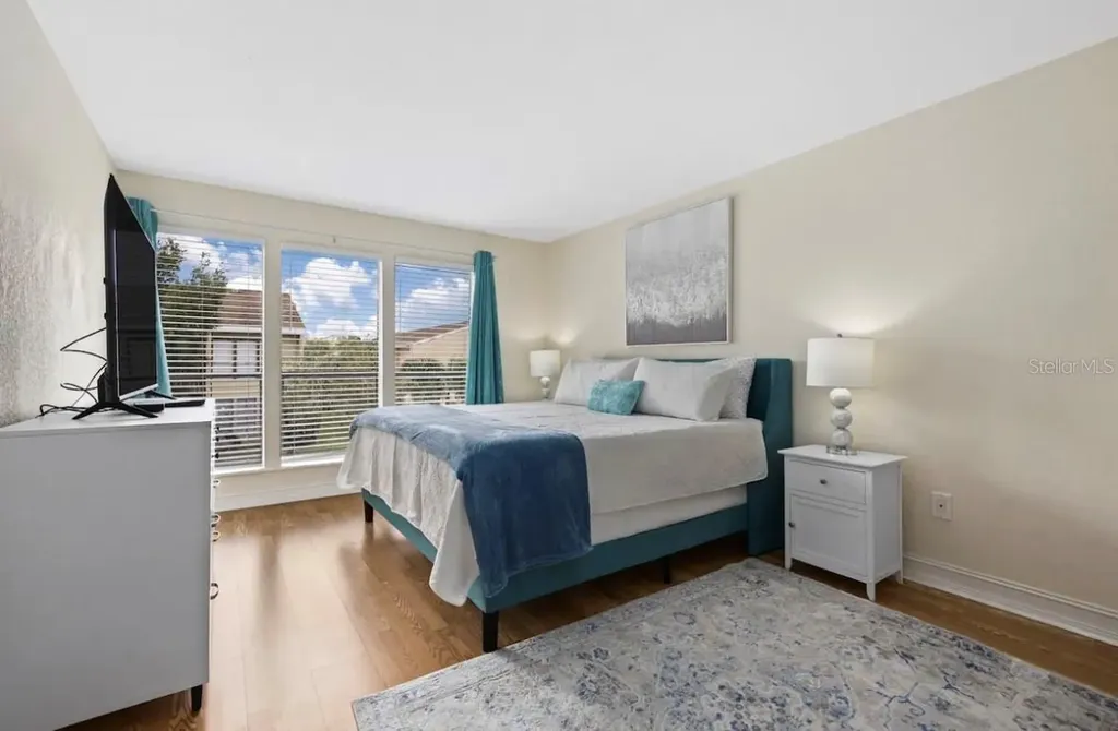 3469 Clark Road Sarasota FL 34231