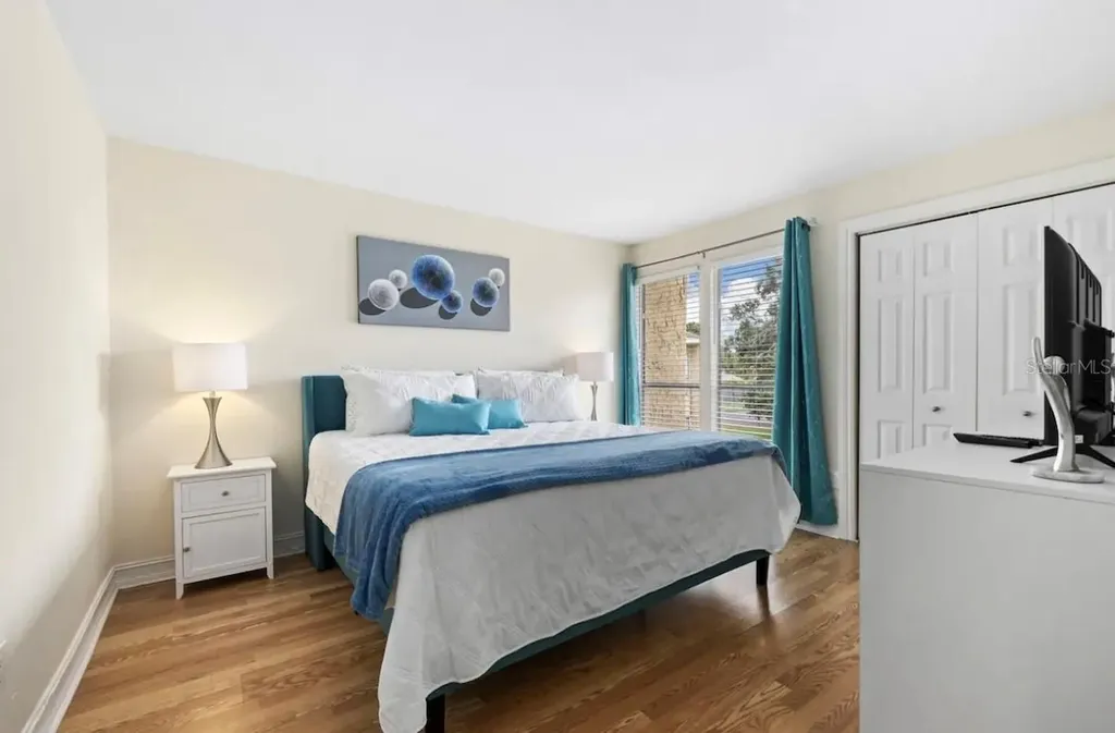 3469 Clark Road Sarasota FL 34231
