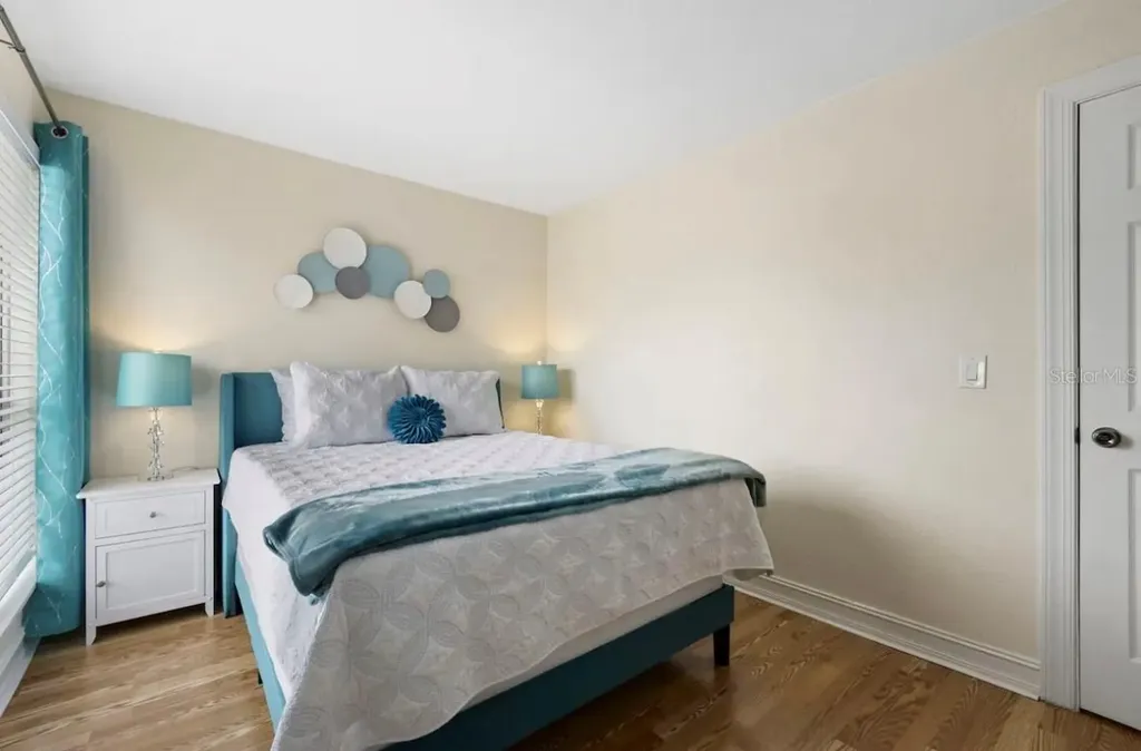 3469 Clark Road Sarasota FL 34231