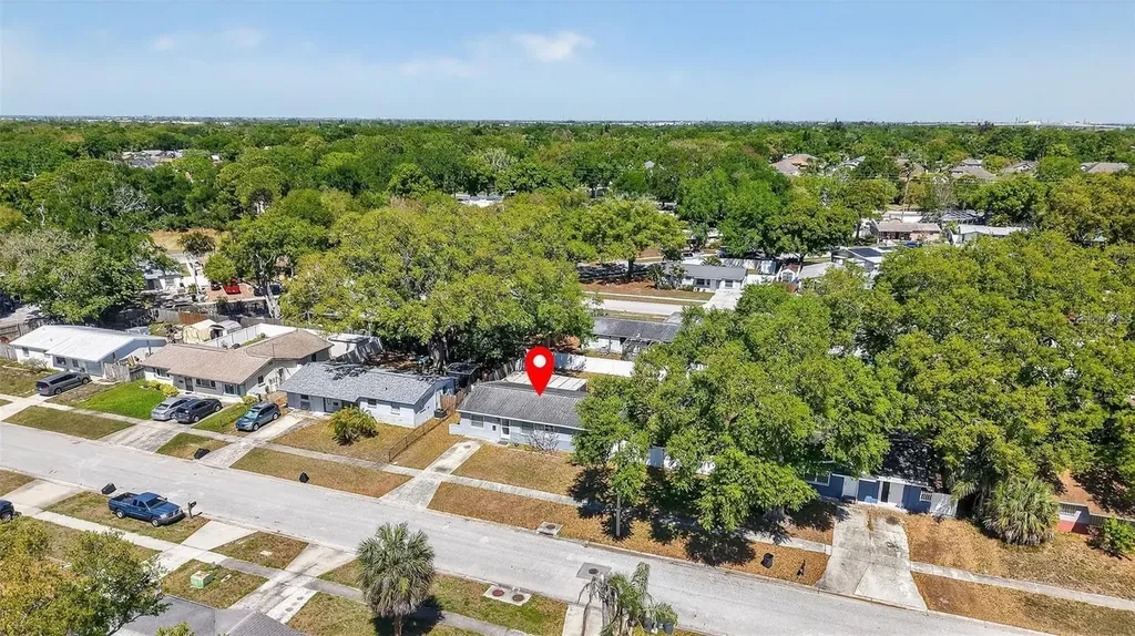5865 92nd Avenue N Pinellas Park FL 33782