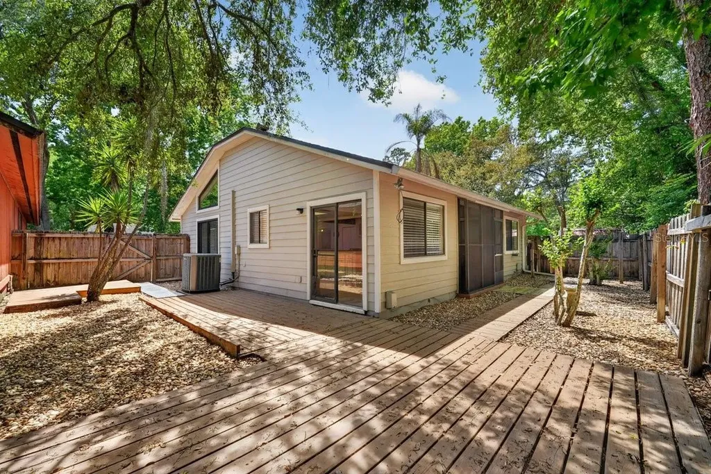 302 Gatewood Court Ormond Beach FL 32174