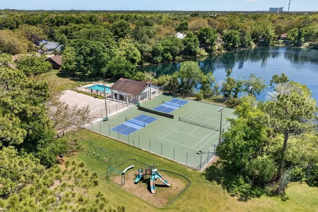 302 Gatewood Court Ormond Beach FL 32174