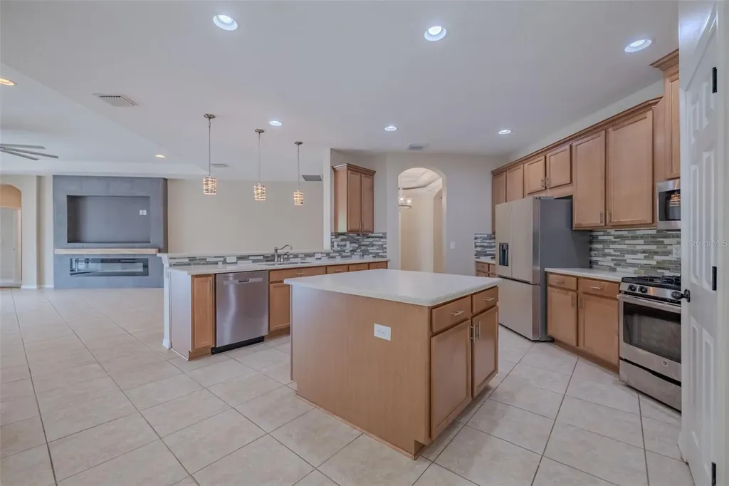11318 Coventry Grove Circle Lithia FL 33547