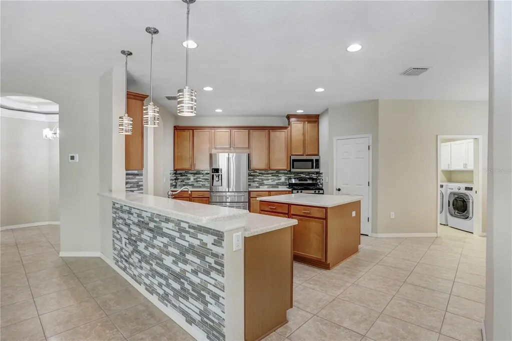 11318 Coventry Grove Circle Lithia FL 33547