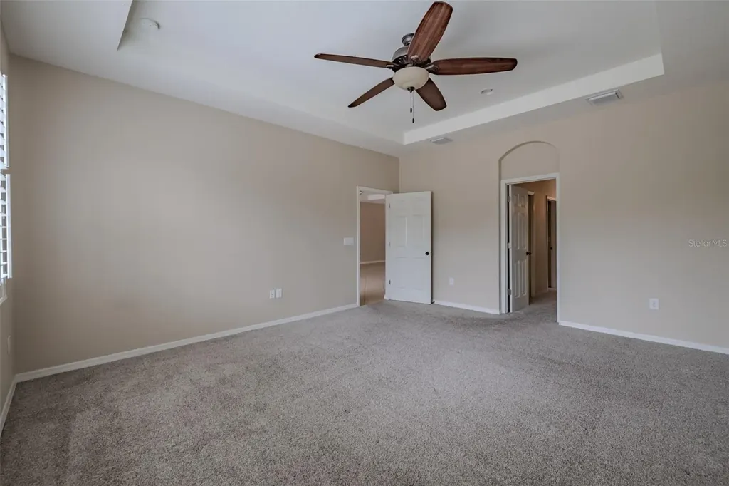 11318 Coventry Grove Circle Lithia FL 33547