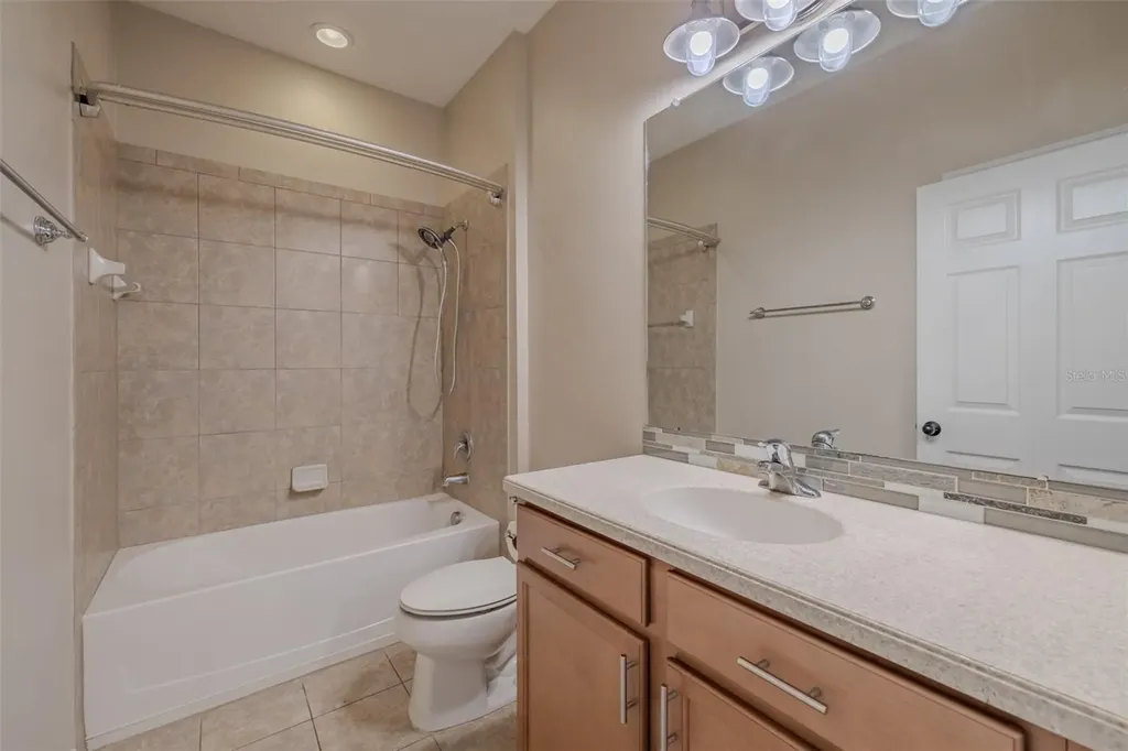 11318 Coventry Grove Circle Lithia FL 33547