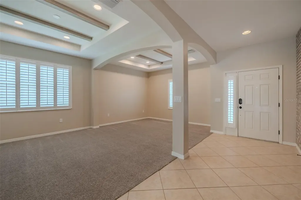 11318 Coventry Grove Circle Lithia FL 33547