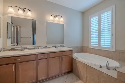 11318 Coventry Grove Circle Lithia FL 33547