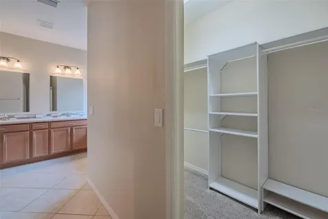 11318 Coventry Grove Circle Lithia FL 33547