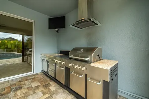 11318 Coventry Grove Circle Lithia FL 33547