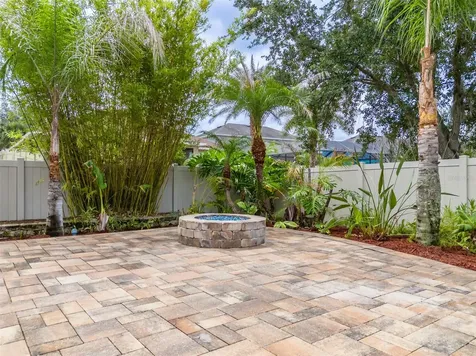 11318 Coventry Grove Circle Lithia FL 33547