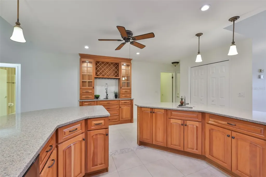1819 New Bedford Drive Sun City Center FL 33573