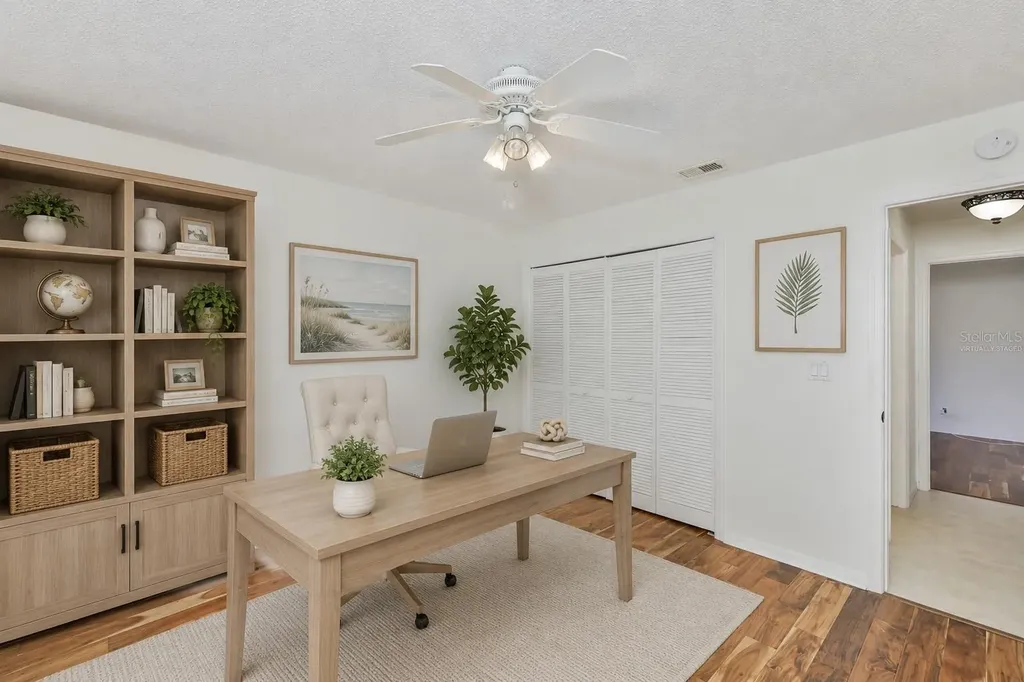 1819 New Bedford Drive Sun City Center FL 33573