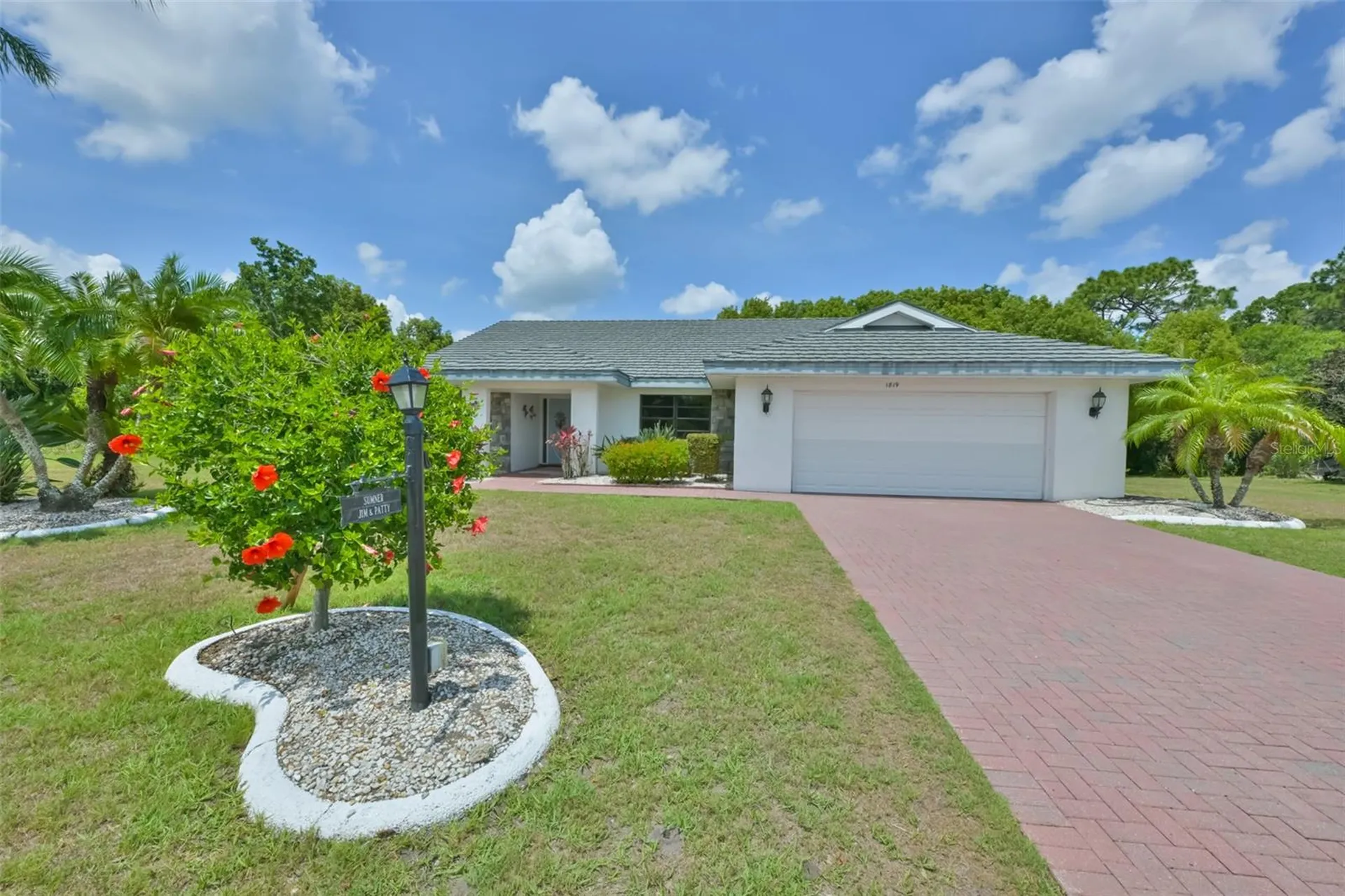 1819 New Bedford Drive Sun City Center FL 33573
